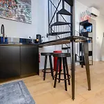 Attico Centro Con Terrazza E Jacuzzi E Parcheggio Privati * Genova