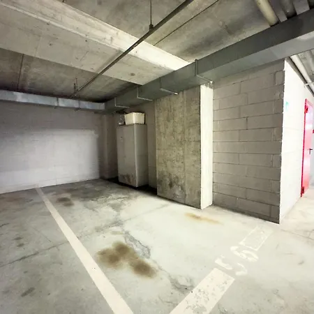 Attico Centro Con Terrazza E Jacuzzi E Parcheggio Privati *