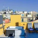 Appartement Attico Centro Con Terrazza E Jacuzzi E Parcheggio Privati *