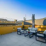 Attico Centro Con Terrazza E Jacuzzi E Parcheggio Privati * Genua