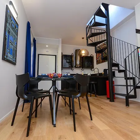 Attico Centro Con Terrazza E Jacuzzi E Parcheggio Privati * Genua