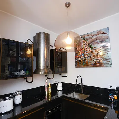 Appartement Attico Centro Con Terrazza E Jacuzzi E Parcheggio Privati *