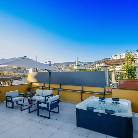 Attico Centro Con Terrazza E Jacuzzi E Parcheggio Privati Генуя