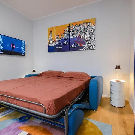 Апартаменты Attico Centro Con Terrazza E Jacuzzi E Parcheggio Privati Генуя